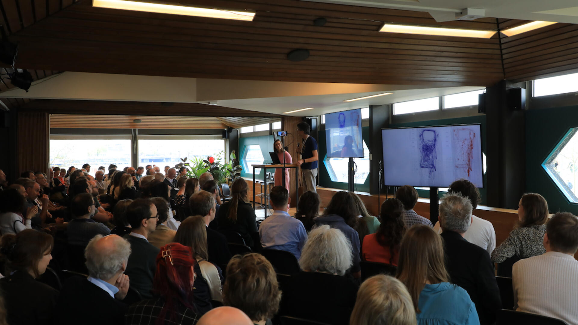 grote zaal digital summit